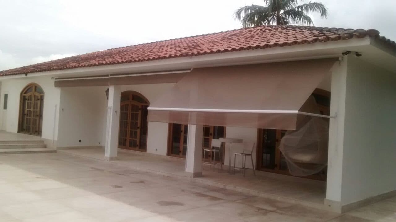 Toldo Retrátil em Varanda de Sobrado - Luna Toldos Anápolis