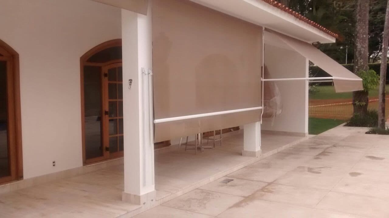 Toldo Cortina e Toldo Retrátil em Área Externa - Luna Toldos Anápolis